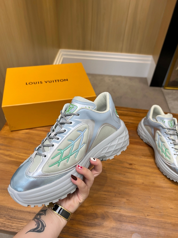 ルイヴィトン靴全体デザイン